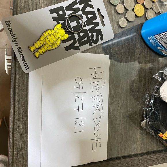 Kaws what party brooklyn museum magnet pin or key - Picture 3 of 8